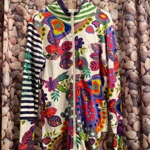 Desigual - REVERSIBLE zip front cotton printed top size medium